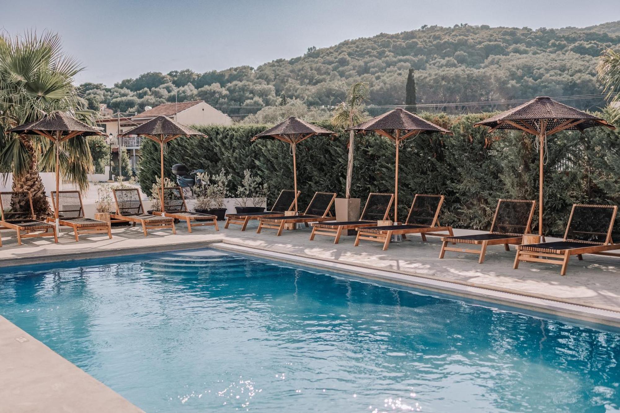 Olive Grove Suites Boutique Hotel Moraitika Exterior photo